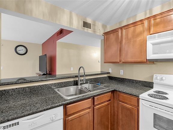 2nd image of 7620 Secret Shore Dr Unit 206