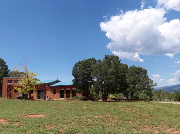 40 Mesa Baja Rd, Rowe, NM 87562