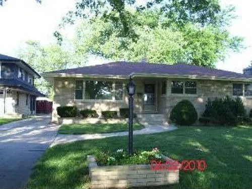 18315 Greenbay Ave photo 1