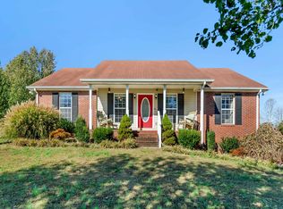 267 Ernest Cates Rd, Bethpage, TN 37022