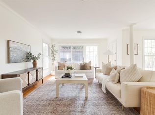 1908 Dorchester Dr, Nichols Hills, OK 73120