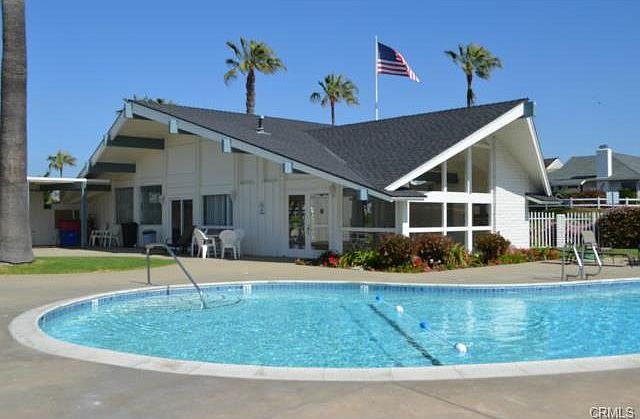 2nd image of 323 Camino San Clemente