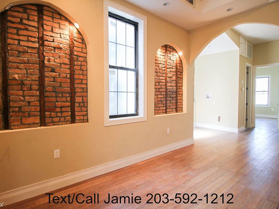 238 Schefer St_03
