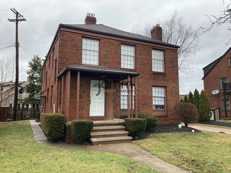 17724 Hilliard Rd