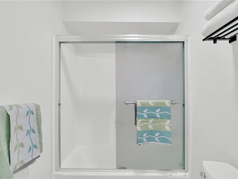 5700 Etiwanda Ave #252 — Photo 38