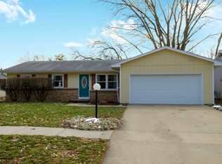 2303 Belmore Dr, Champaign, IL 61821