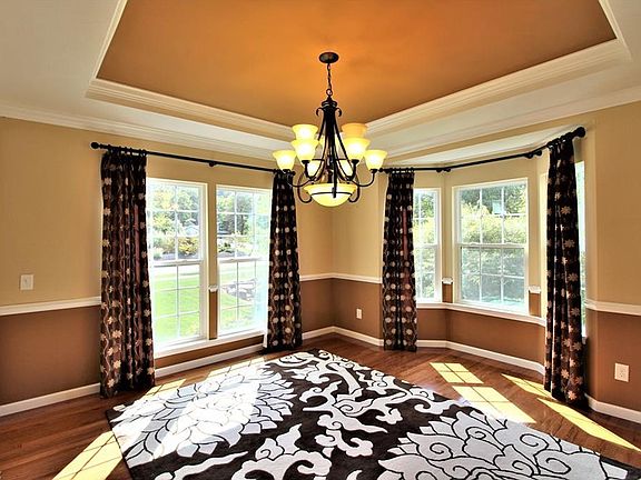 3rd image of 9076 Jody Lynn Ln