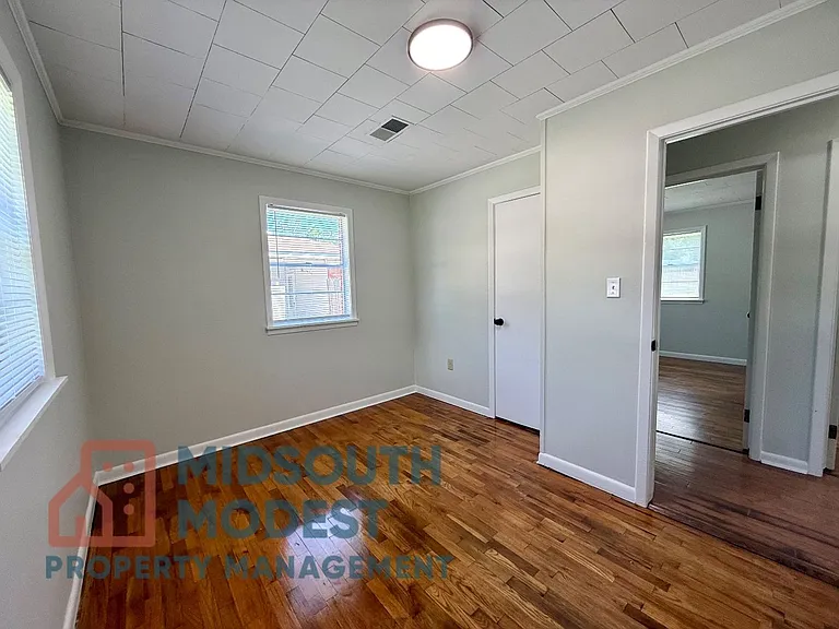 211 Tech St — Photo 19