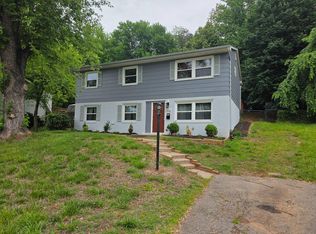 13421 Hillendale Dr, Woodbridge, VA 22193