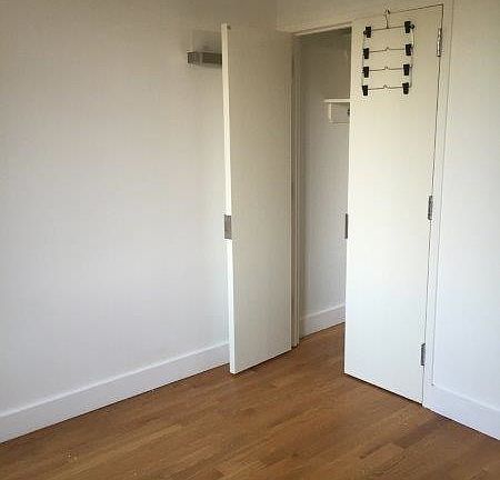 4th image of 387 Franklin Ave #403DD