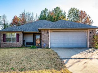 1765 Rachel Dr, Conway, AR 72032