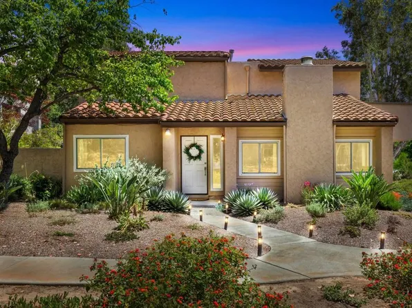 2636 Illion St, San Diego, CA 92110