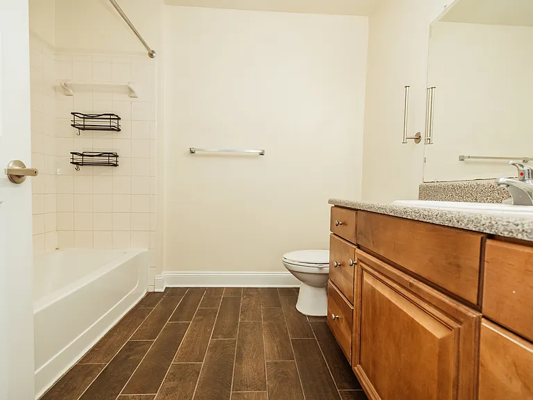 748 Majestic Dr — Photo 23