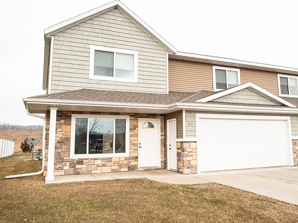 2222 Julie Ave