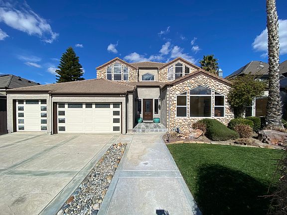 2nd image of 5761 Gateway Ct