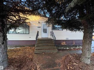 4508 50th Ave, Drayton Valley, AB T7A1C6