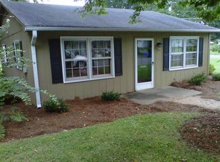 411 Fall St, Kernersville, NC 27284