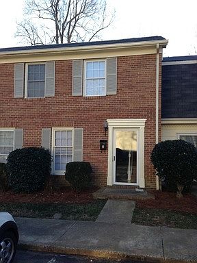 1st image of 3223 Regents Park Ln Unit B