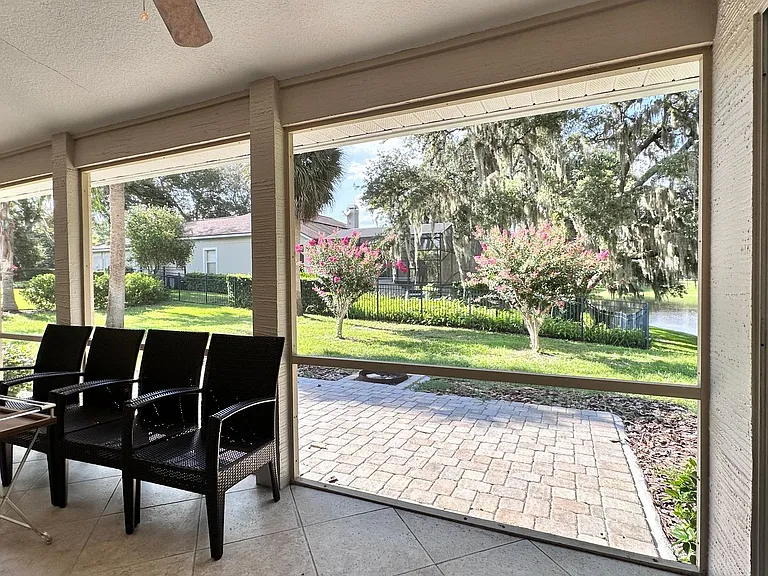 7468 Aprelle Dr — Photo 55