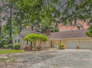 320 Embassy Cir, Wilmington, NC 28412