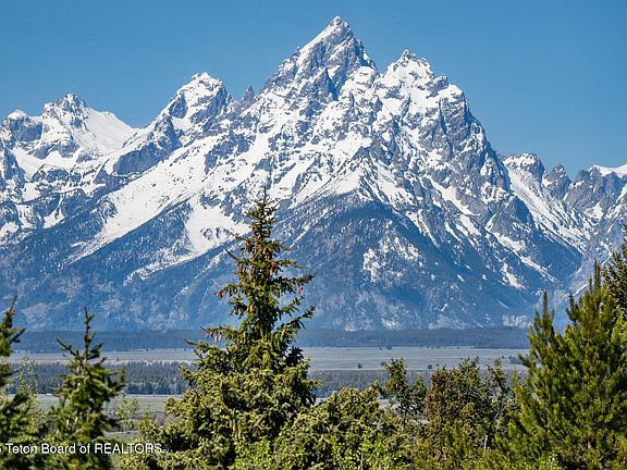 2nd image of 15180 E Teton Wilderness Dr