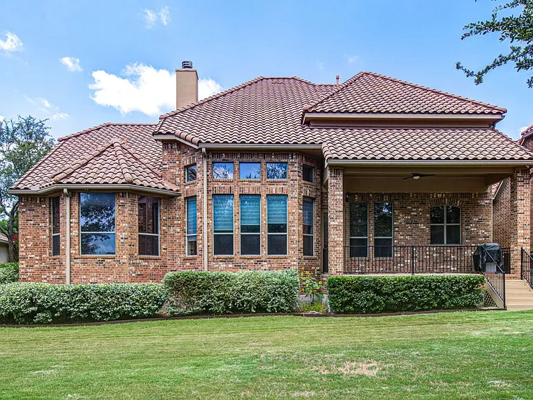 1917 Lakecliff Hills Ln — Photo 47