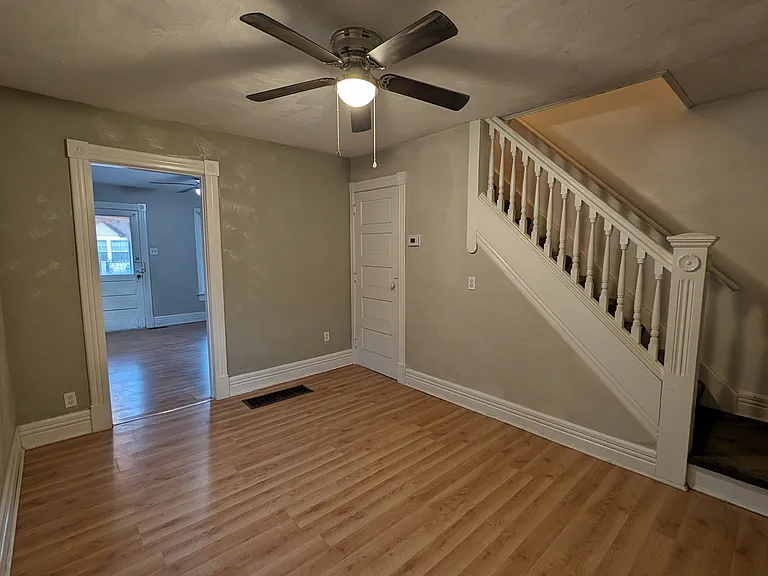 555 Deeds Ave — Photo 5