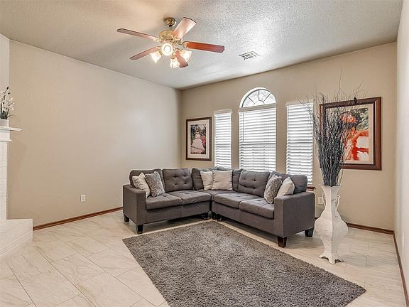 5th image of 3405 Shona Way