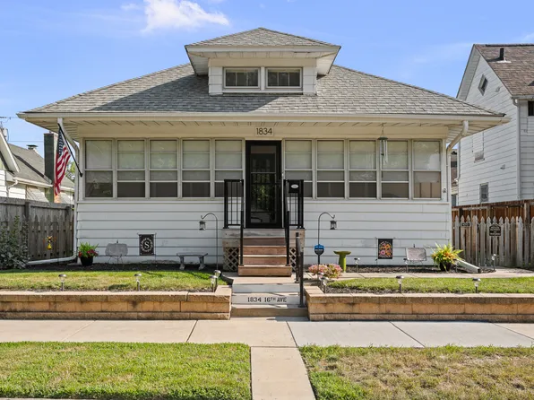 1834 16th Ave, Moline, IL 61265