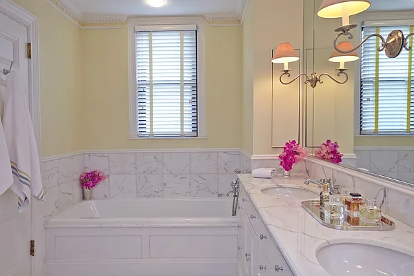 Sold by Corcoran | media 28