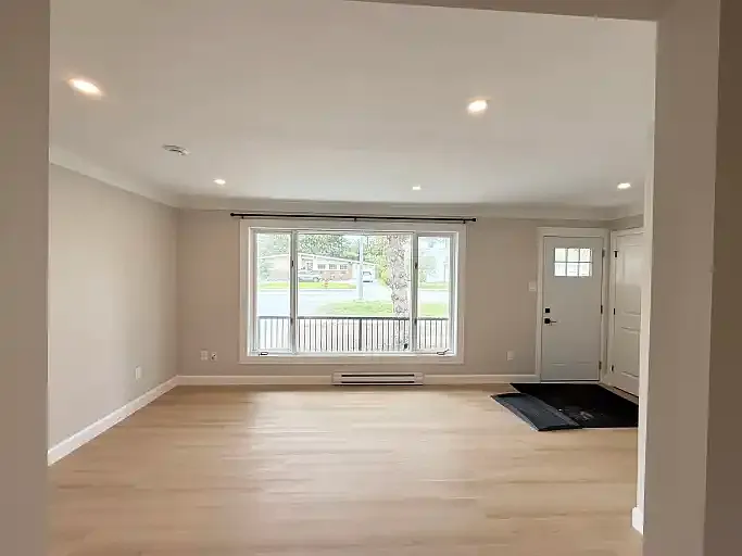 676 Collins Bay Rd #1 — Photo 5