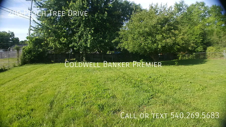 Rancher in Orchard Hills — Photo 3