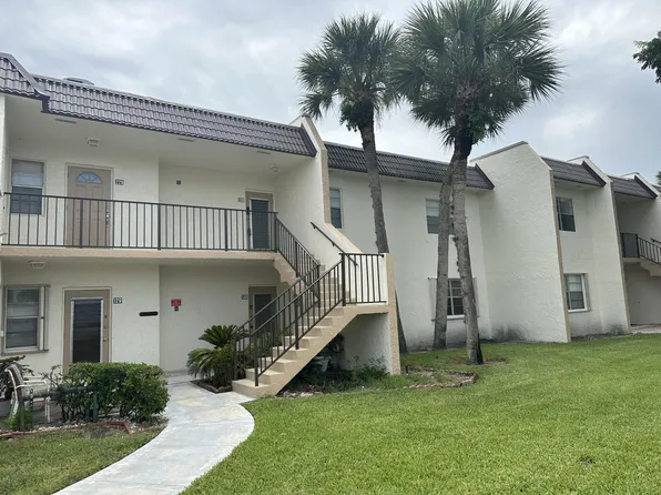 130 Lake Meryl Drive #230, West Palm Beach, FL 33411