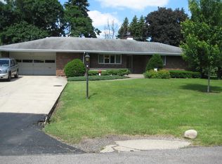 25 Sunset Ln, Joliet, IL 60433