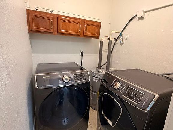 2nd image of 3020 Parkway Blvd APT 103