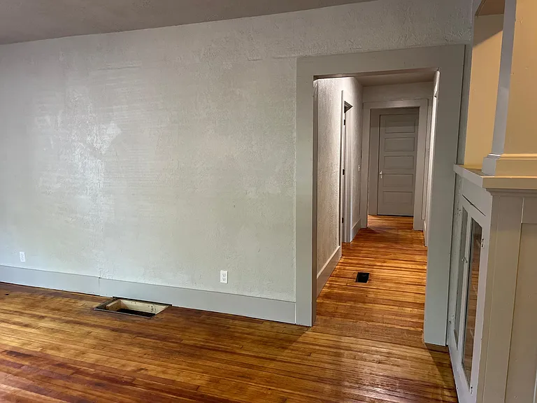 603 W Boyd St #UPSTAIRS — Photo 7