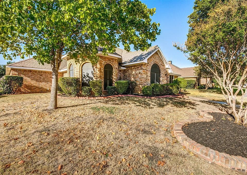 1324 Thistlewood Dr, Desoto, TX 75115 | Zillow