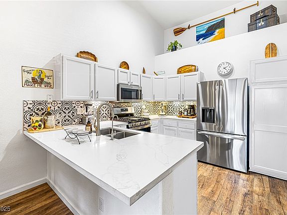 3rd image of 2053 Gravel Hill St Unit 203