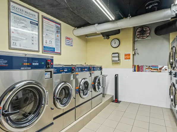 68-20 Selfridge Street image 14 of 15