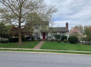 632 Candlewyck Rd, Lancaster, PA 17601