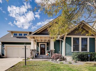 2366 Woodcreek Crossing Blvd, Avon, IN 46123