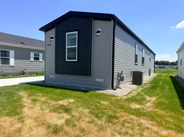22339 S Cedar Dr #122A, Channahon, IL 60410