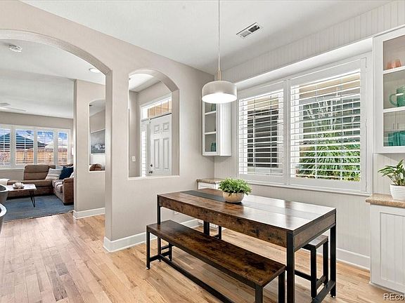 3rd image of 1332 Carlyle Park Circle