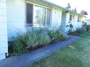 240 44th Pl NE, Salem, OR 97301