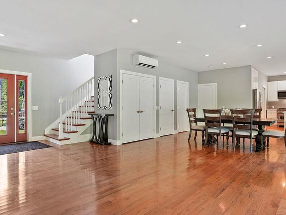 5th image of 4 Cameli Drive