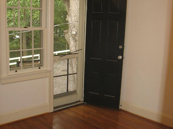 5th image of 414 S Center St APT B4