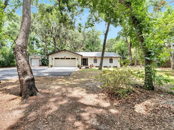 8202 Stoner Woods Dr, Riverview, FL 33569