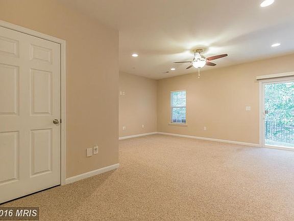 5th image of 3649 Bedford Dr