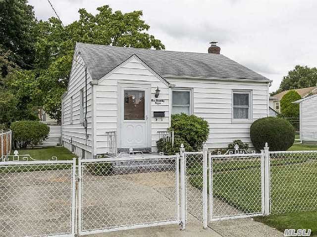1st image of 178 Greengrove Ave