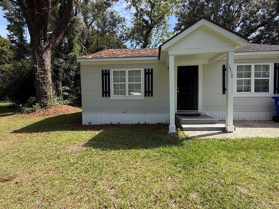 1st image of 1310 Colony Rd